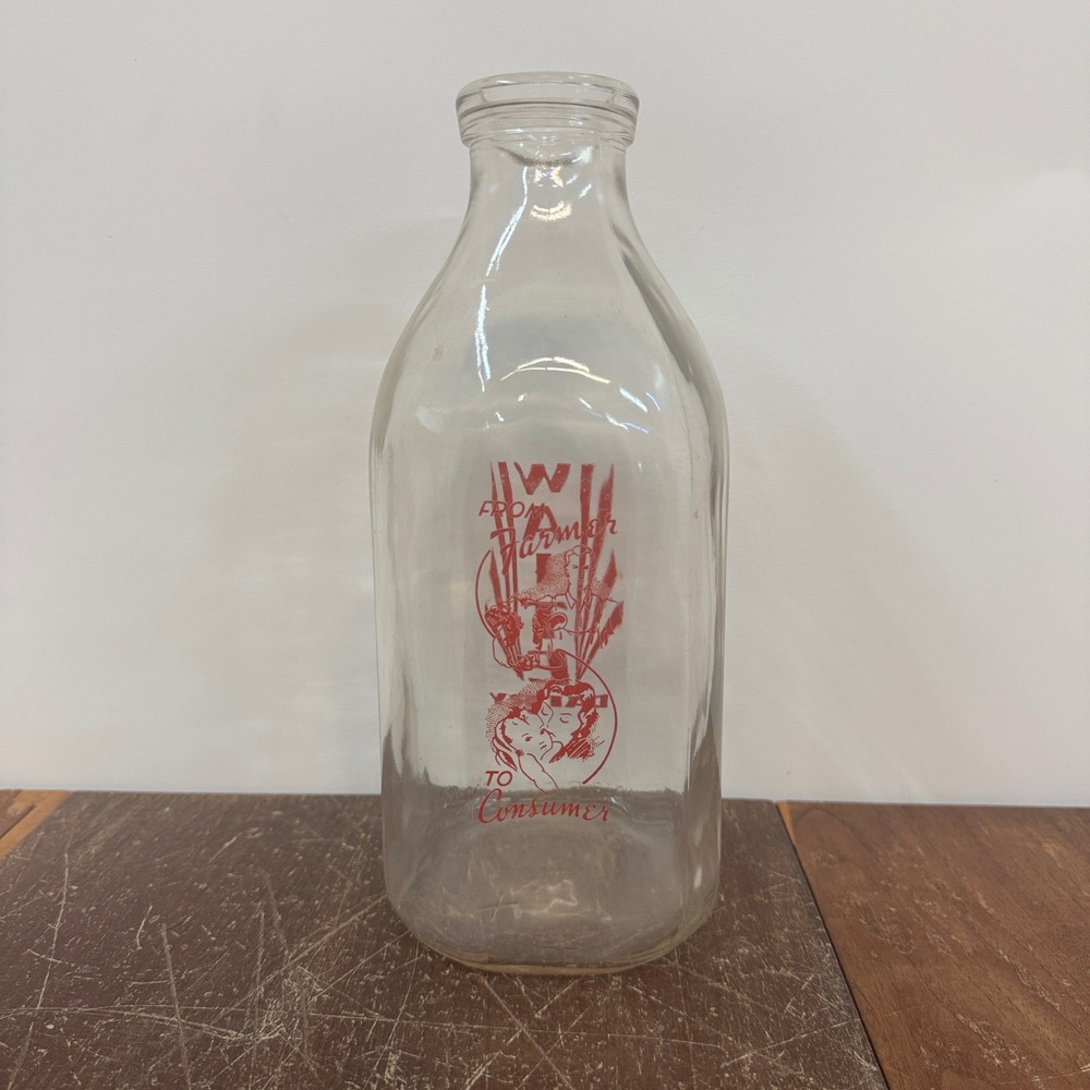 Vintage Waite Dairy 1/2 Gallon Milk Bottle Red Graphics Farmhouse Decor‎